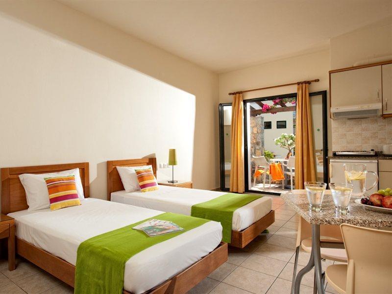 Kristalli Hotel Apartments Mália Exterior foto